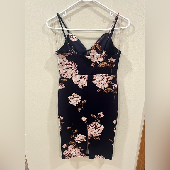 Haute Monde Navy Floral Bodycon Mini Dress - Size Medium - Picture 3 of 9